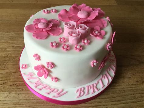 Pink Flowers On Birthday Cake Cake Dream Catcher Cake Birthday Cake