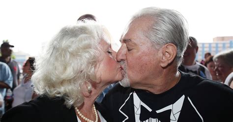 Who exchanged a few months earlier, 70,000 profiles from okcupid (owned by tinder's parent company match group) were made public by a danish researcher some. Tinder's owner doesn't expect old people to stay on Tinder ...