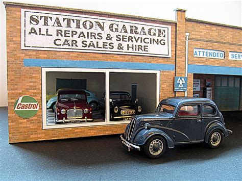 Arii 01124 diorama garage kit. 1/43 scale garage / showroom diorama | This larger scale ...