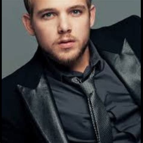 Max Theroit Max Thieriot Beautiful Men Celebrities