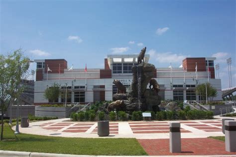 Murphy, this is a state of the art facility, in which nc state football operations reside. NC State University Football Facility - Murphy Center - Precision Walls Inc.