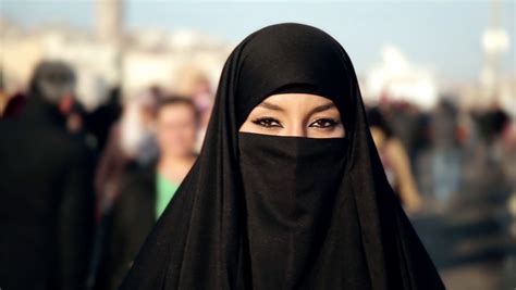 Arab Veiled Woman 13 Hr Littlegate Publishing