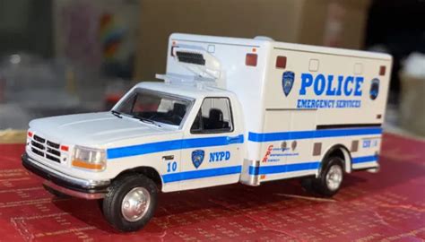 Kitbash Ford F 350 New York Police Department Emergency Service Unit