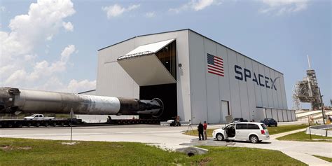 Tough SpaceX internship job interview questions - Business Insider