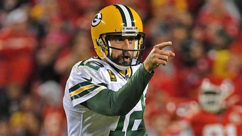Aaron Rodgers Contract Packers Make Significant Long Term Offer