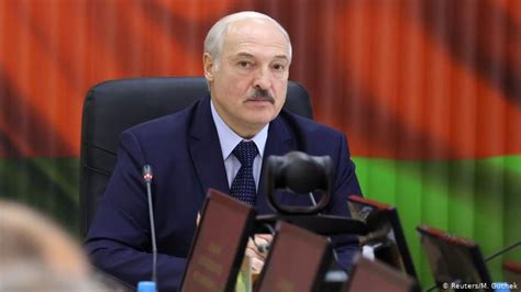 Lukashenko says $10 mln allocated for his assassination first and foremost, the media, certain communications nodes, and possibly, a temporary shutdown of the internet. Lukashenko afirma que Putin le prometió ayuda en medio de ...