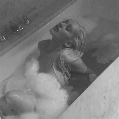 Christina Aguilera The Fappening Nude 4 Photos The