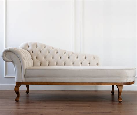 One Is Enough: How to Ship One Piece of Furniture?