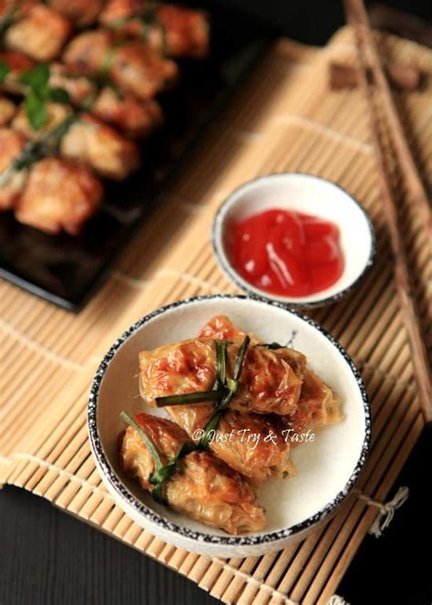 Dengan membuat sendiri kita bisa mengontrol tingkat mutu dan rasa dari kulit lumpia. Resep Lumpia Isi Ayam Udang dengan Kulit Kembang Tahu ...