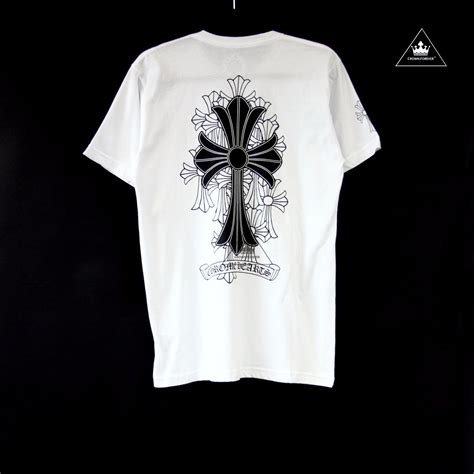 Chrome hearts black knitwear & sweatshirt blacksize:m international. CH Ghosting Cross Tee | Cross tee, Heart clothes, Chrome ...
