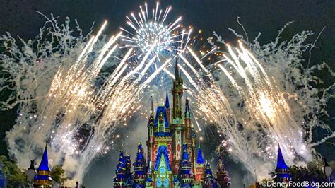 How To See 2 Different Fireworks Shows At Magic Kingdom In 1 Night