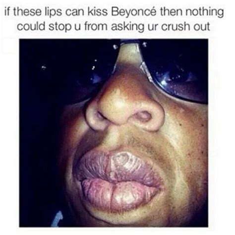 D = random, w = upvote, s = downvote, a = back. Jay-Z's lips