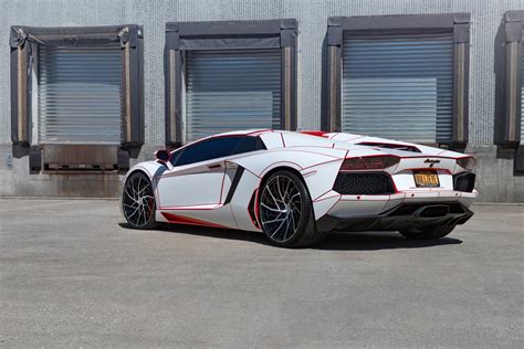 Red And White Obsession Custom Painted Lamborghini Aventador On Niche