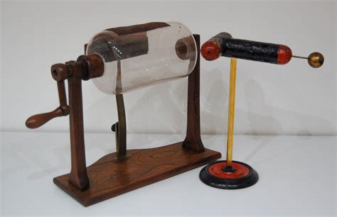 Early Nineteenth Century Nairne Pattern Electrostatic Friction Machine