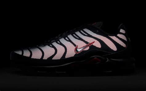 Nike Tn Air Max Plus Bred Reflective Sitboy Sneaker Club