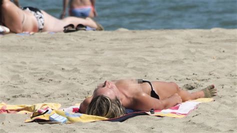 Topless Sunbathers Told To Cover Breasts In New Beach Rule Outraging France Au