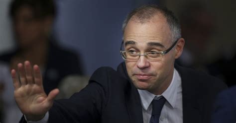 Otros signos y síntomas de una infección viral, como dolor de cabeza, dolores corporales, dolor en las articulaciones, fiebre, dolor de garganta o diarrea. Ministro da Justiça é diagnosticado com miocardite aguda ...