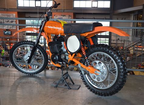 Get dirtbike news, reviews, pricing, specs and pictures. Yo Eddy !!: Vintage Bike Show - Hammer & Tongs