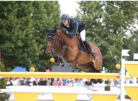 Aug 02, 2021 · hennes mauritz (h m, h&m) aktie und aktueller aktienkurs. Sverige fyra i Nations Cup | Ridsport