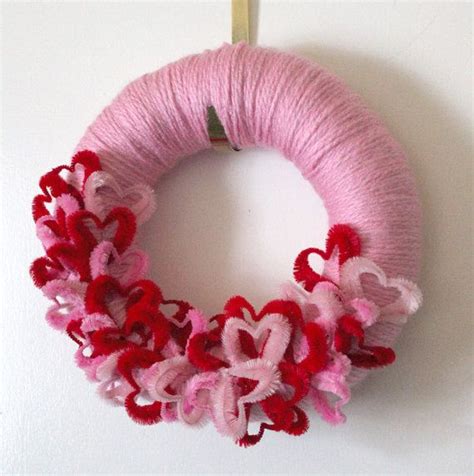 Pink Hearts Wreath Valentine Yarn Wreath Love By Thebakersdaughter Yarn