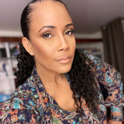 Christine kelly is an up and coming actress from new jersey. #NouvellePhotoDeProfil - Christine Kelly
