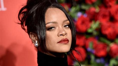 Rihanna Poses Topless Wearing Ganesha Pendant Causes Outrage On