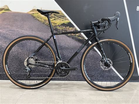 【gios】正統派グラベルロードが入荷！！激シブなクロモリフレームがかっこいい！！ 神戸で自転車をお探しならys Road 神戸店