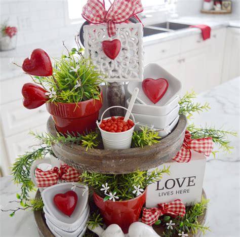 dining delight valentine tiered tray decor