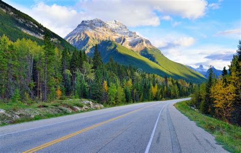 Highway Through The Canadian Rockies Along The Icefields Parkway