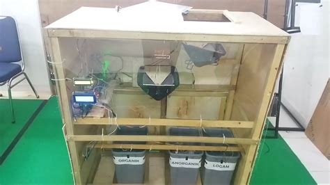 Alat Pemilah Jenis Sampah Otomatis Berbasis Arduino By Sudiriansyah