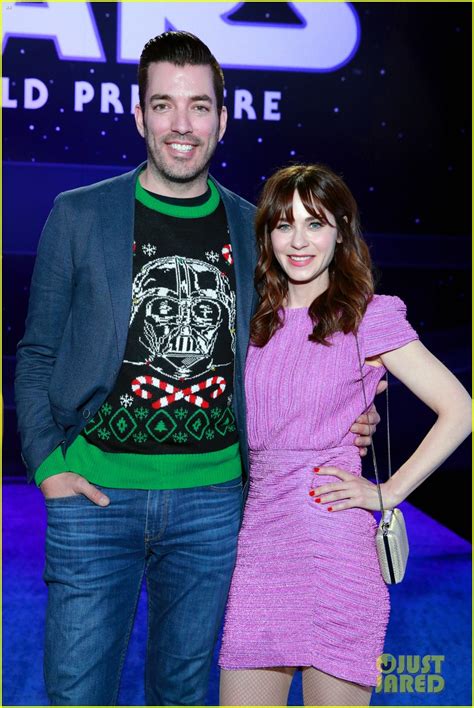 Here's how zoey became the property brothers star's girlfriend, talk of engagement and if they're married. Zooey Deschanel & Boyfriend Jonathan Scott Go On a 'Star ...