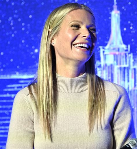 Gwyneth Paltrow Shared A Rare Photo Of Daughter Apple Who Looks Just
