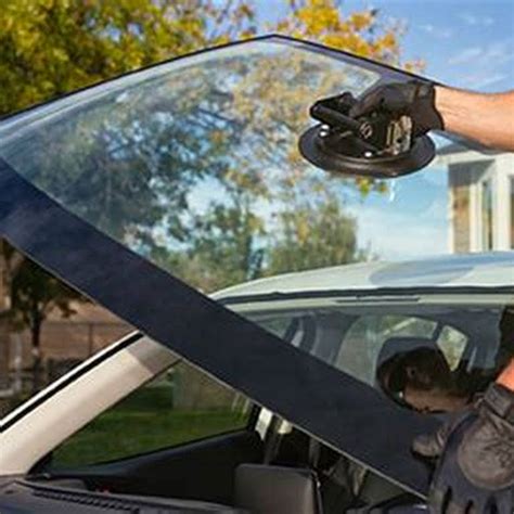 Complete auto glass proudly offers quick and efficient auto glass service to the denver area. Clear View Auto Glass - Auto Glass Shop in Supply