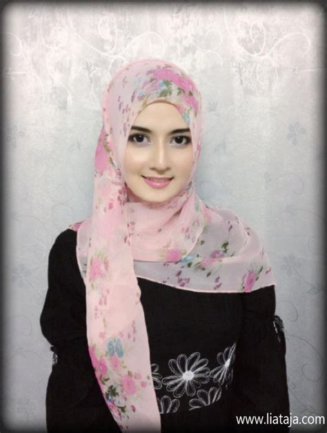 Foto Profil Wa Wanita Muslimah Eminence Solutions