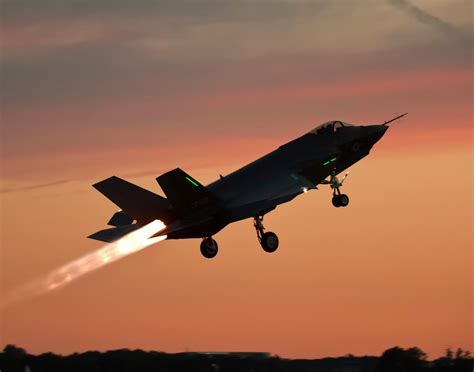 Lockheed Martin F 35c Afterburner Takeoff At Night Aircraft