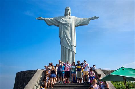 These customized jesus statue rio are ideal for indoor and outdoor decorations. 14 Most Famous Statues of Jesus Around the World ...