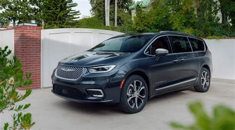 2024 Chrysler Pacifica Preview Specs Features Price Minivan Usa