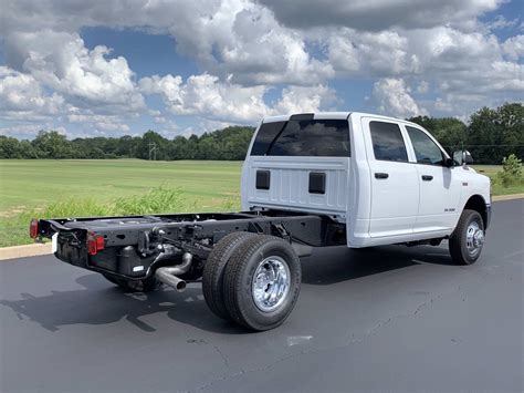 New 2020 Ram 3500 Chassis Cab Tradesman 4WD Crew Cab Chassis Cab