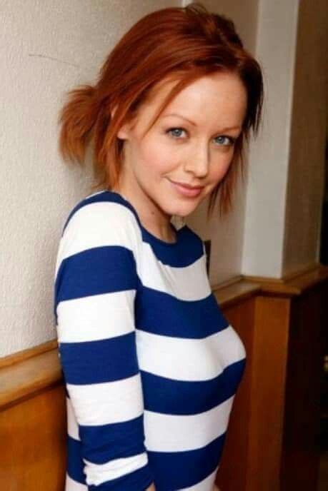 Pin By On Gorgeous Redheads Redheads Lindy Booth Redhead