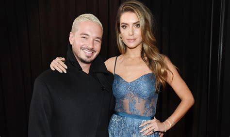 Artículos, videos, fotos y el más completo archivo de noticias de colombia y el mundo sobre yulimar rojas. J Balvin y la felicitación de su novia Valentina Ferrer