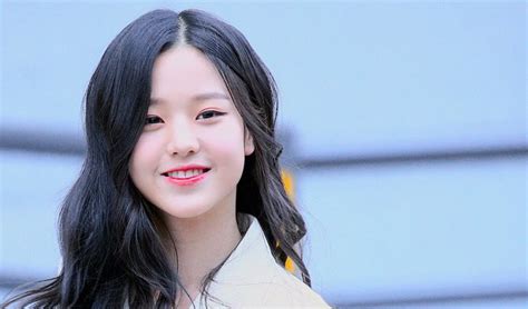 With her outstanding visuals and a wide variety of charms, she has earned the modifiers 'idol with a finished form' and 'wannabe icon'. Nationality of IZ*ONE's Jang WonYoung Finally Gets Clear ...