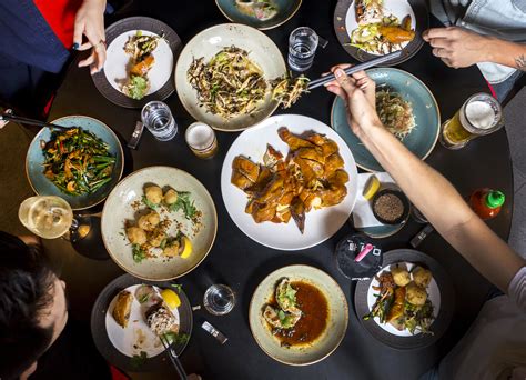 Whether it's a fancy cocktail, a nice glass of wine or a simple beer you're after, here's where to go. Best Hong Kong restaurants - places to eat in Hong Kong