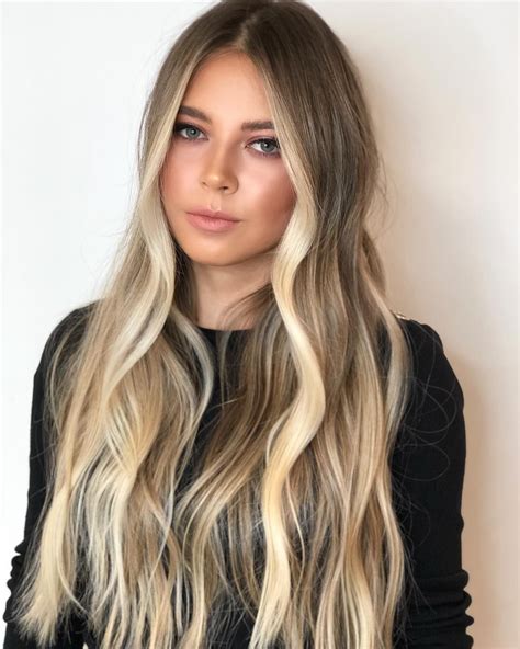 the hottest balayage hair color to make them envy in 2020 balayage hair blonde hair color