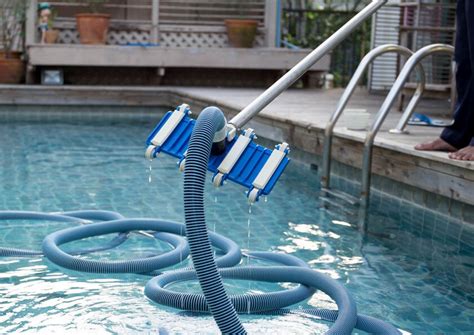 Expert Swimming Pool Cleaning Services In Dubai Gr Landscape