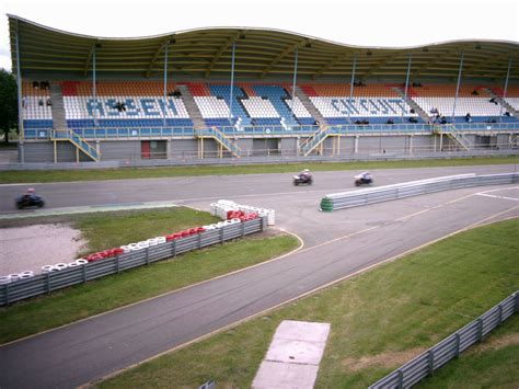 Si tratta di un impianto progettato in particolare per le 2 ruote. Online Hostess Boeken TT Circuit Assen - Brand People Agency