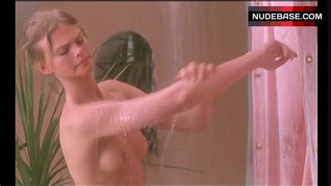 Monica Broeke Naked Under Shower Premiers Desirs Nudebase Com