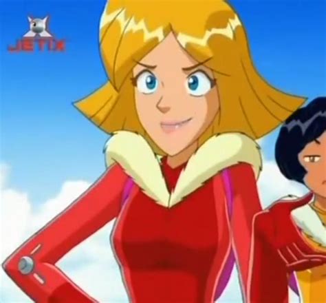 Pin By Batman On Totally Spies In 2022 Clover Totally Spies Totally