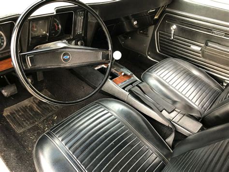 1969 Chevrolet Camaro Z28 Dz 302 X33 Car Deluxe Interior Classic