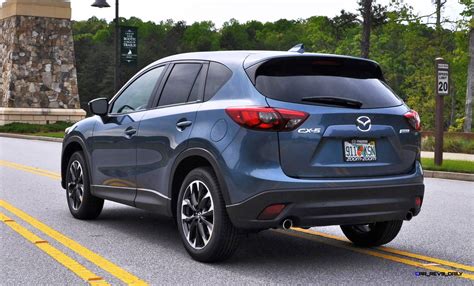 For 2016, the looks didn't change very much, and that wasn't necessarily a bad thing, as the mazda's design was popular and liked all over the world. 2016 Mazda CX-5 Review