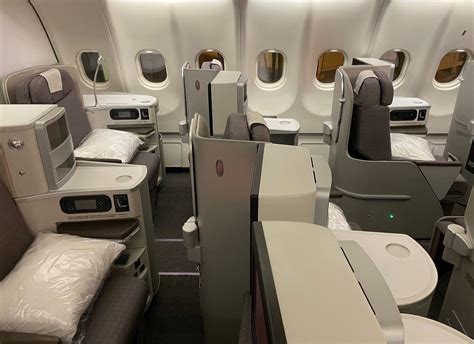 Review Iberia Business Class Airbus A330 Mia Mad 2022